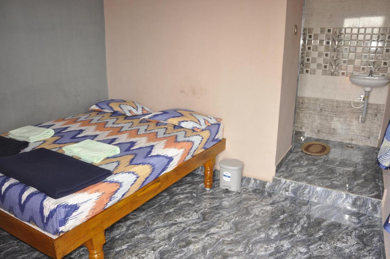Classic Homestay Hampi Room photo